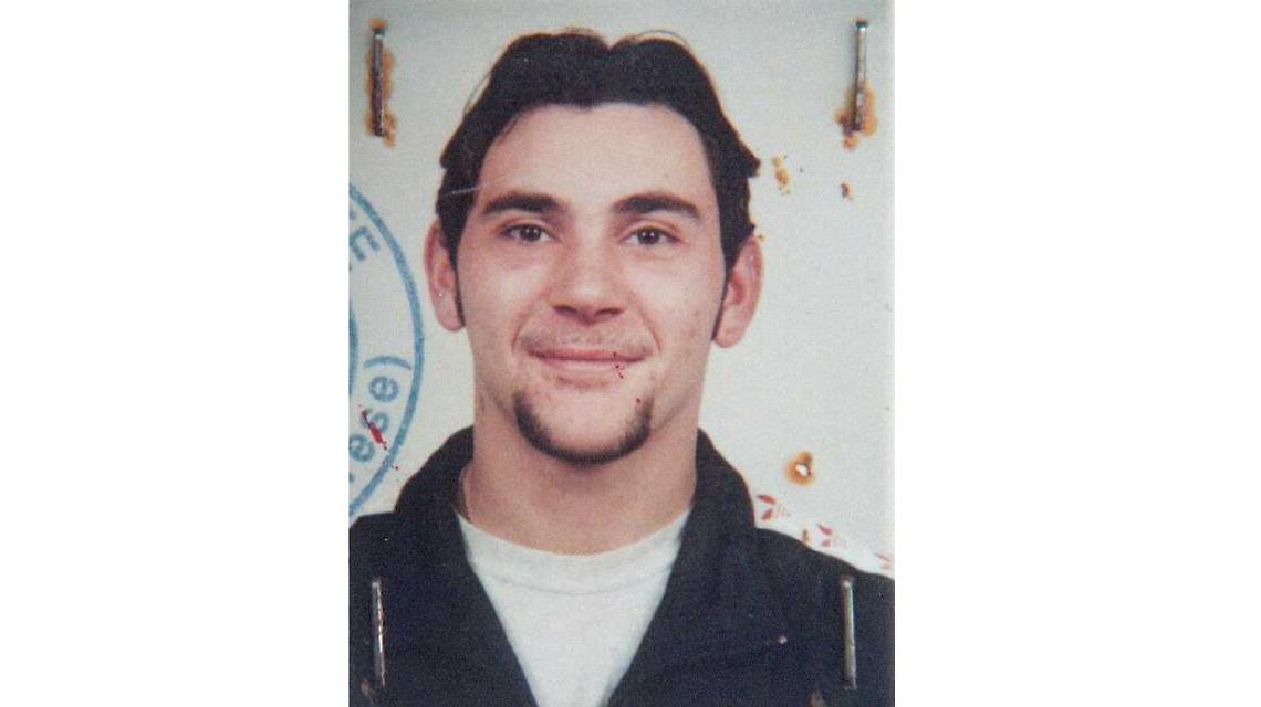 Non rientra nella casa lavoro, in fuga il 50enne condannato per la strage dei fornai