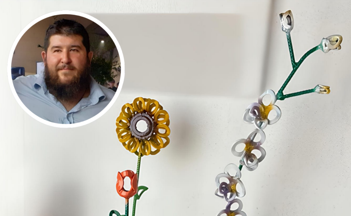 Il ferro non &egrave; mai stato cos&igrave; leggero: pezzi duri e freddi diventano morbidi fiori colorati