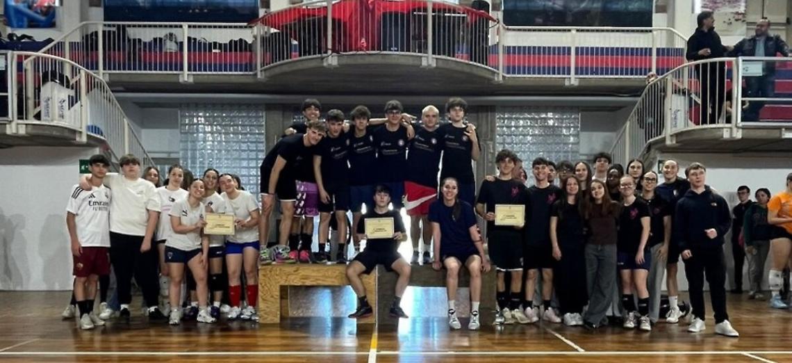 Il "Cigna" vince la sfida delle Scuole, "In campo col campione"