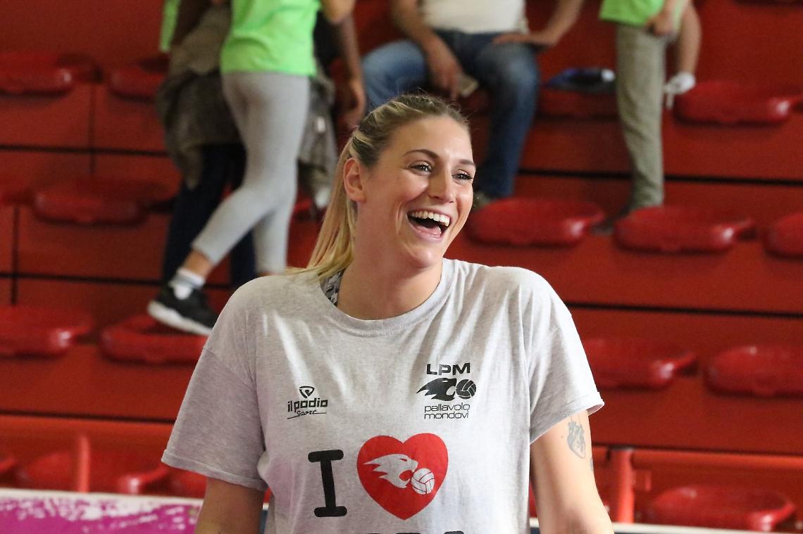 "Testa e cuore", Sofia Rebora saluta la pallavolo giocata: quanti ricordi a Mondov&igrave;