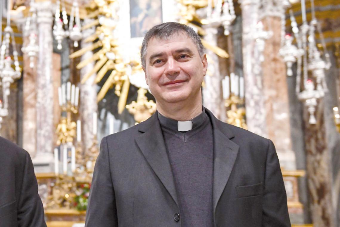 Repole: &laquo;Dolore e amarezza per l&rsquo;attacco di Trump al Papa&raquo;