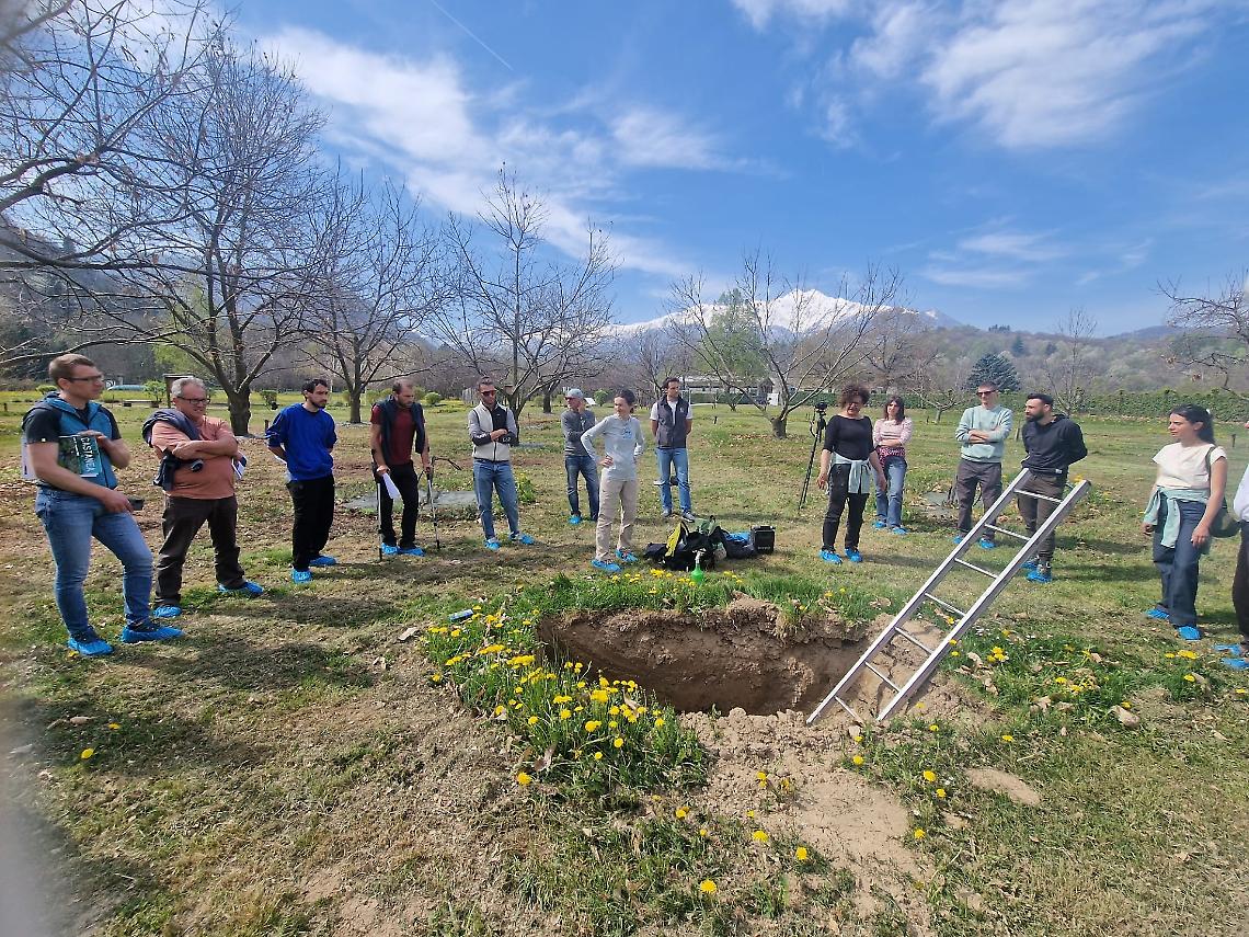 Dentro la terra: una mattinata di studi per la fertilit&agrave; del suolo dei castagneti