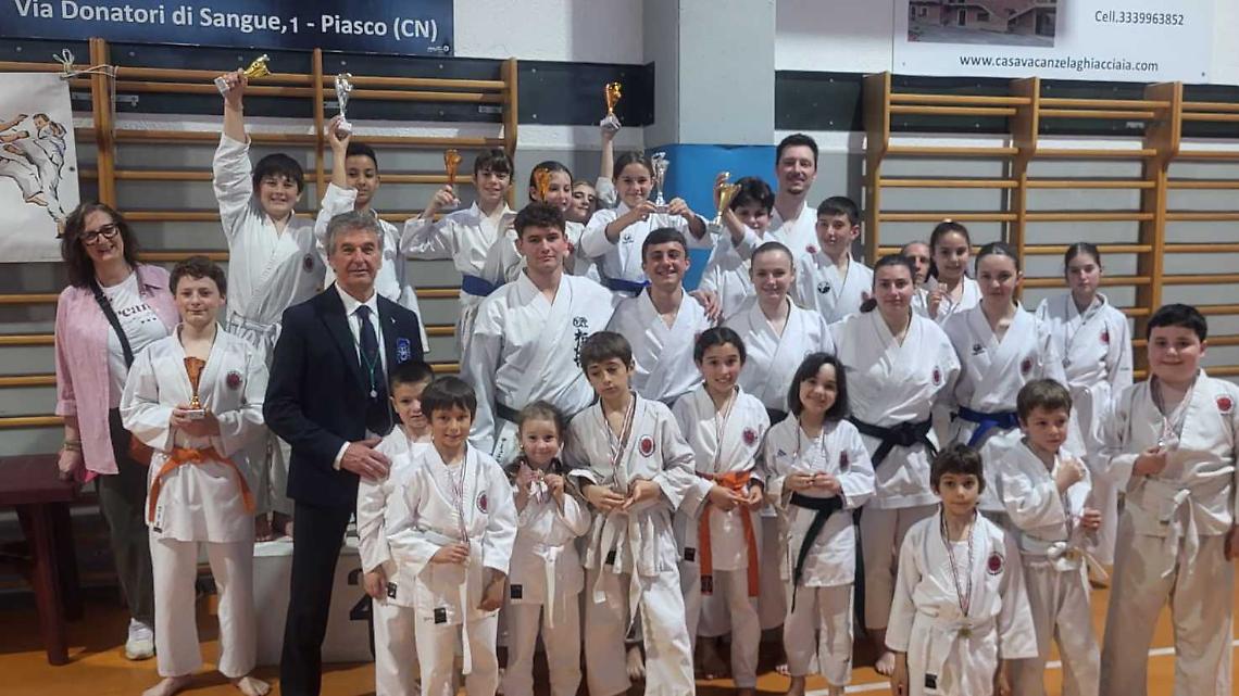 Piccoli karateka crescono, il Funakoshi fa incetta di medaglie