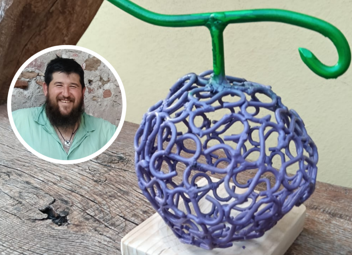 Il "frutto del diavolo" diventa realt&agrave;: l'omaggio di Andrea al mito di "One Piece"