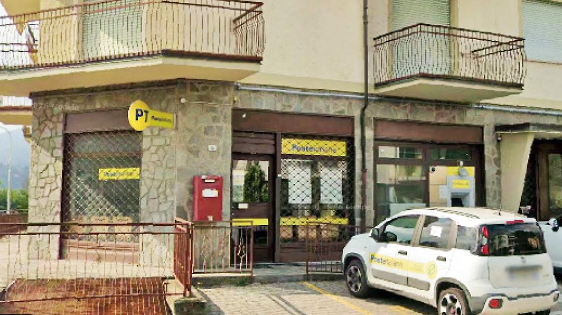 Ufficio postale chiude (temporaneamente) per rifarsi il look: con Polis si incrementano i servizi