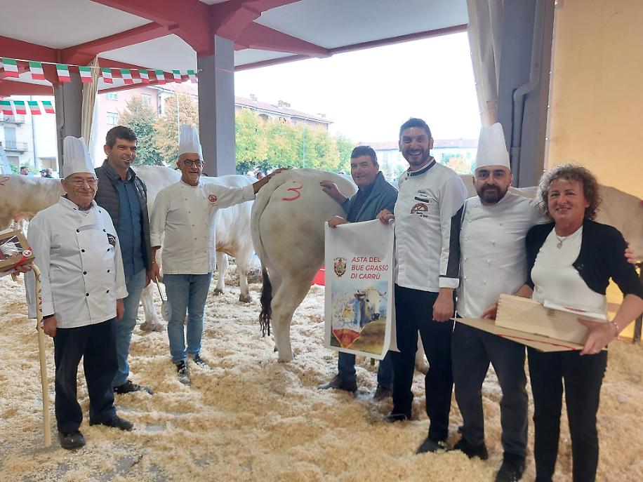 I Piaceri Di Carr&ugrave; I 4 Ristoranti Della Tradizione Carrucese Si Aggiudicano Il Manzo A 7350 Euro