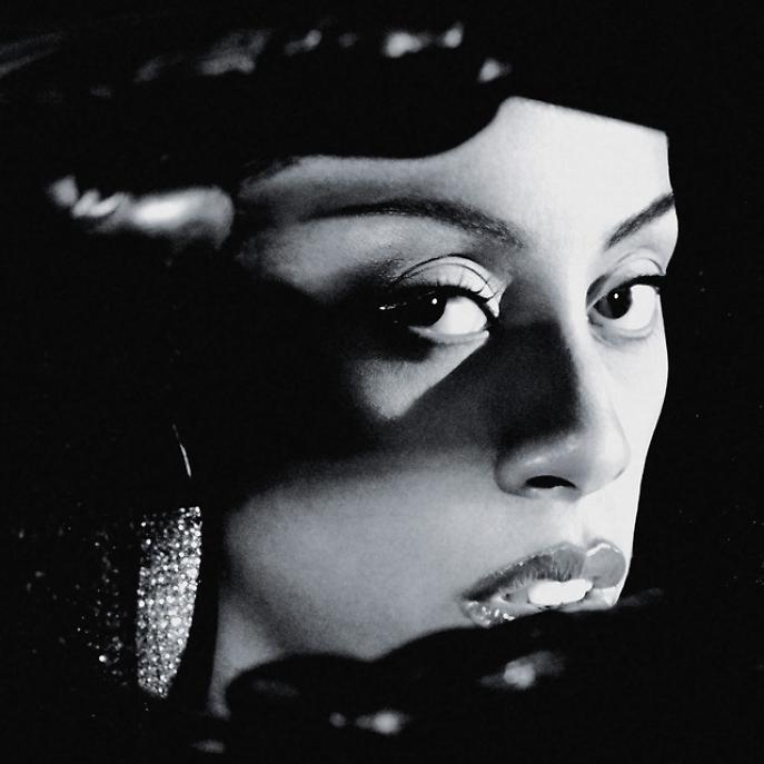 12) ROCHELLE JORDAN &ldquo;Through the Wall&rdquo;