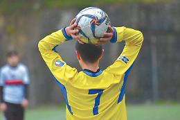 Insulti razzisti al portiere di 14 anni. La Cairese: «Prendiamo le distanze da questi gesti»