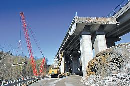 LE IMMAGINI DEL CANTIERE   Viadotto “Mollere”: demolito entro aprile, ricostruito entro l’anno