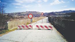 Il ponte degli impianti sportivi di Clavesana sarà abbattuto e ricostruito