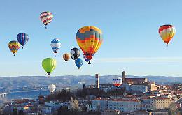 Mongolfiere sull'Unione: l'inizio. / The Fly Zone