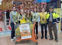 Colletta alimentare: un successo grazie a volontari e donatori