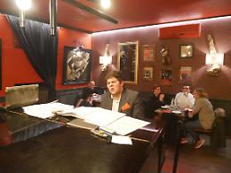 Riapre il ristorante-pizzeria di via Ripe: è la Taverna “Paolino” e il jazz è protagonista