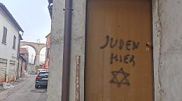 “Qui c’è un ebreo”: a Mondovì scritte antisemite sulla casa di Lidia Rolfi
