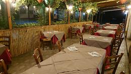 La pizzeria 33 Giri di Lesegno riapre con il dehor