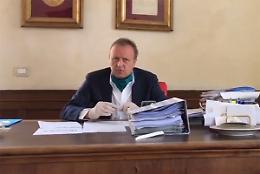 Il sindaco Adriano: «A Mondovì arriverà l’obbligo di utilizzo delle mascherine»