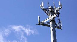 Due antenne fanno discutere: raccolta firme in Langa, per bloccare il 5G