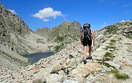 «Parlare di "overtourism" è sbagliato: ma la montagna non è una spiaggia»