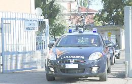 Spaccio e creazione di ordigni esplosivi, nei guai un liceale albese
