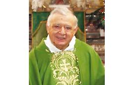 L’addio a don Piero Borgna: fu arciprete di Lesegno per 41 anni