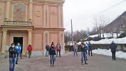 “Per chi suona la montagna”: il flash mob alle Frabose, Roburent e Viola