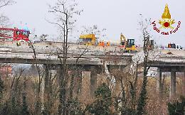 «I due lavoratori precipitati dal viadotto Cento erano in sicurezza?»
