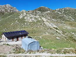 Una "maxi offerta" per produrre Raschera sui pascoli in montagna di Magliano