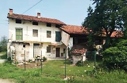 Nessun rifugio per animali a Carrù, la Lida vende l’immobile