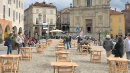 Piazza Maggiore trasformata in dehors a cielo aperto