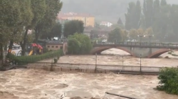 ALLERTA METEO - Il fiume Bormida esonda a Carcare. Scuole chiuse a Ceva