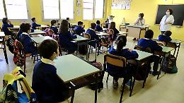 L'Ordine dei medici: «Ritardare il ritorno in classe». Ma la Regione è per il rientro