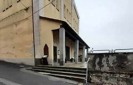 Il portico della chiesa di Bastia si “inclina”: pronto il progetto di messa in sicurezza
