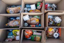 Emergenza profughi: “Casa do menor” e “L’Aquilone” raccolgono alimenti e indumenti