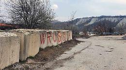 Scritta pro Russia a Clavesana: "Verrà rimossa"