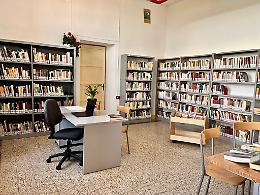Belvedere: la Biblioteca porta i libri a domicilio a chi ha difficoltà a spostarsi