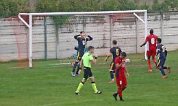 Monregale show: 5-0 al Valle Po e si sblocca Magnino. Il Tre Valli torna in testa da solo