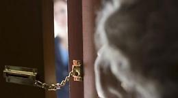 Ceva, falso addetto alla sanificazione entra in casa di un'anziana