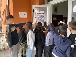 Le scuole di Carrù e Crava tornano a colorarsi, con la “settimana arcobaleno”