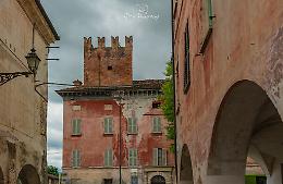 Restauro del castello di Rocca de' Baldi: via ai lavori sulla base delle facciate