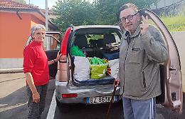 Sei settimane in auto per Angelo ed Angela: la protesta continua