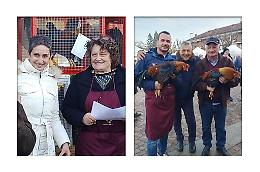 Alla Fiera del Cappone di Morozzo trionfa l'allevatrice "di casa" Marina Zucchi