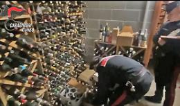 Rubarono 300 vini pregiati a Monforte, arrestate quattro persone