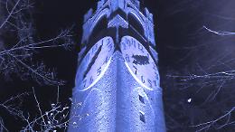 Torre del Belvedere illuminata di blu per la Giornata Mondiale del Diabete