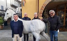 Franco Alessandria torna a Dogliani, con una grande mostra per le vie del centro storico