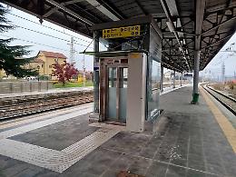 «In stazione a Mondovì ascensori fermi da mesi. Come possiamo spostarci in autonomia?»