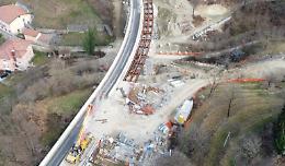 Nuova trave da 190 tonnellate sul viadotto San Bernardo a Millesimo: chiusure sull'Autostrada A6