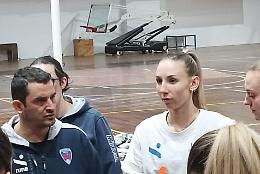 Melissa Langegger è a Mondovì: oggi ha incontrato le future compagne al palazzetto
