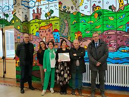 Villanova: un murales per "La scuola che vorrei"