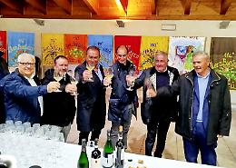 "Festa del vino": Cantina Clavesana brinda alle nuove annate, con soci e amici