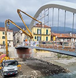 Nuovo ponte Odasso a Garessio: iniziata la gettata della pavimentazione